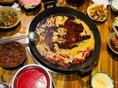 -周幺妹重庆老火锅(银泰城总店)