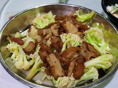 菜花炒烧肉-石岐乳鸽村(南海第三分店)