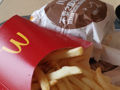 -麦当劳(军博店)