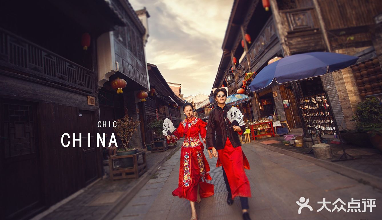 在靖港古镇拍的婚纱照