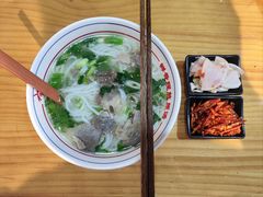 -小椒羊.羊肉粉 龙虾 羊肉串(新地旗舰店)