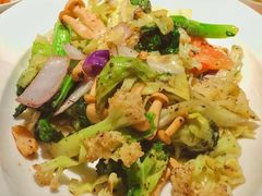 黑松露椰子油炒杂菜-闻见中国海南菜(K11店)