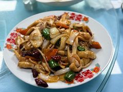 -崴海渔村(虹梅路店)