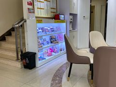 -美酷口腔牙齿矫正(江桥万达店)