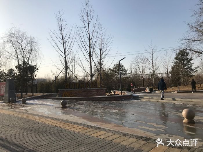 坝河休闲公园图片
