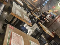 -肥汁米蘭香港米线(定西路店)