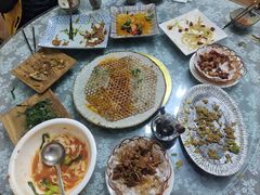 -天天向上素食餐厅(五台山店)