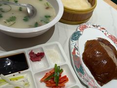 -梅利汴京烤鸭•开封豫菜地标店(晋安路店)