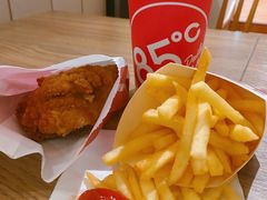 -肯德基(常熟百润发店)