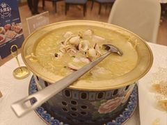 -品海楼·大连海胆锅贴馆(东港店)