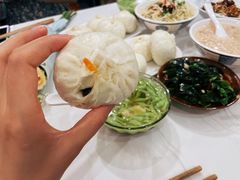 -李与白包子铺(桐梓林店)