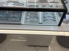 -沫芮眼镜·蔡司·依视路·尼康明月(环创店)
