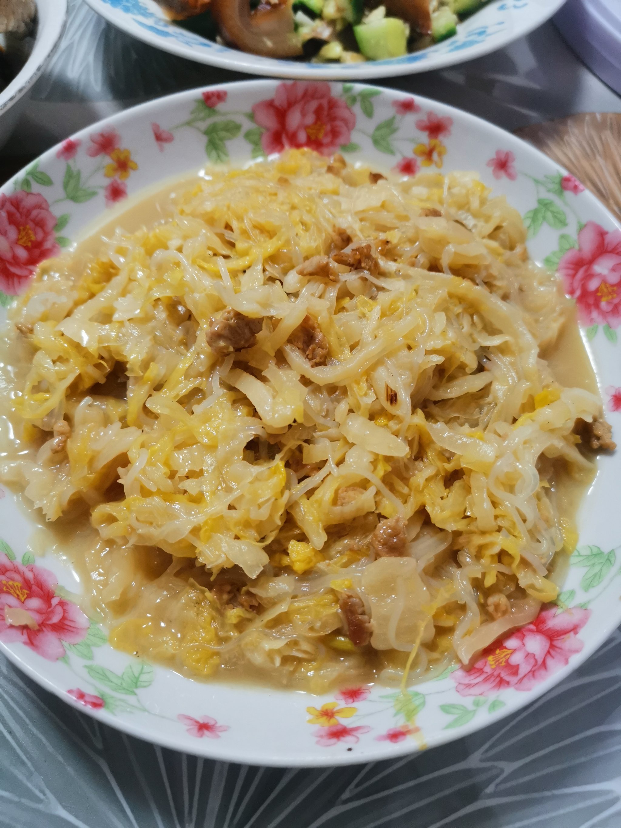 天天饮食酸菜白肉图片