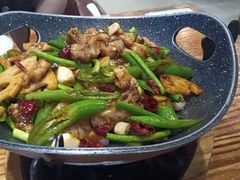 -东北人家铁锅炖(鞍山路店)