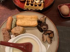 -深圳星河丽思卡尔顿酒店