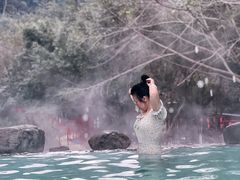 -灵秀温泉