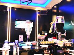 -SWAG無國界潮娱乐酒餐吧