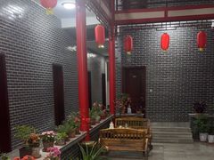 -微山岛春天里酒家