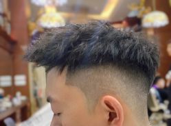 -尼特斯男士发型馆