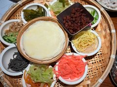 -包整·丝娃娃(甲秀楼景观店)