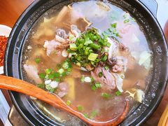 -谢老五跷脚牛肉·非遗传承店