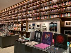 -茑屋书店(天目里店)