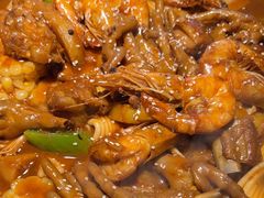 -徐记小怪兽肉蟹煲(中央大街店)