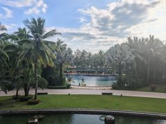 -三亚湾海居铂尔曼度假酒店