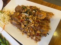 -两兄弟Song Pee Nong(2号店)