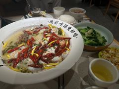 -江渔儿酸菜鱼(曜一城店)