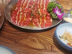 -明洞阿姨·韩式酱蟹烤肉·创意料理(三元桥店)