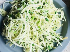 荠菜拌鲜笋-半山腰·云南菜(侨福芳草地店)