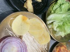 -胡悦里韩式烤肉(芝罘万达广场店)