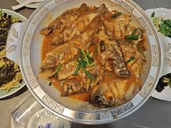 -鑫渔港海鲜本地菜·山海关浑锅(东戴河店)