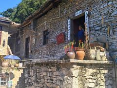 -高荡千年布依古寨旅游景区