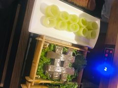 -尚尚仙·酸汤猪手·猪肚鸡火锅(华联万柳购物中心店)