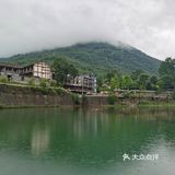 斜源共享小镇到此一游照