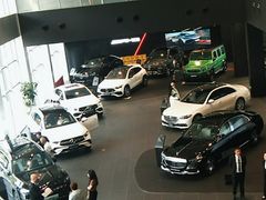 -奔驰上海利星(七宝店)