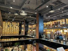 -半山书局(新世纪商城店)