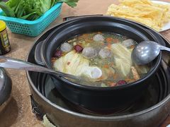 -濠轩阁特色生蚝火锅(水湾路店)