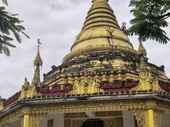 -一寨两国风景区