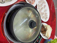-花苑美食横琴生蚝火锅(拱北粤华路店)