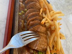 铁板黑椒小牛排-素心小筑(后沙裕镇店)