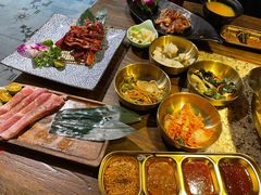 -韩香阁烤肉·烤活鳗(宽厚里店)