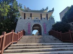 -东山风动石景区
