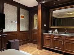 -金光大道养生馆(东方路旗舰店)