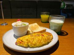 -JINNS锦时 steak&pizza(浸信会礼拜堂旧址店)