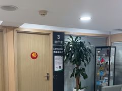 -大连何氏眼科医院