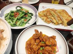 -东华大酒楼(主楼店)