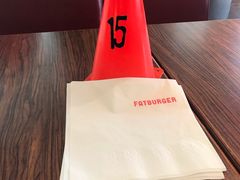 -FATBURGER 特富客汉堡(外交公寓店)